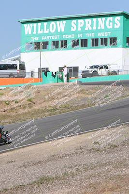 media/Apr-20-2025-AHRMA (Sun) [[393a79c373]]/Race/Group 11 early race/Turn 4b/